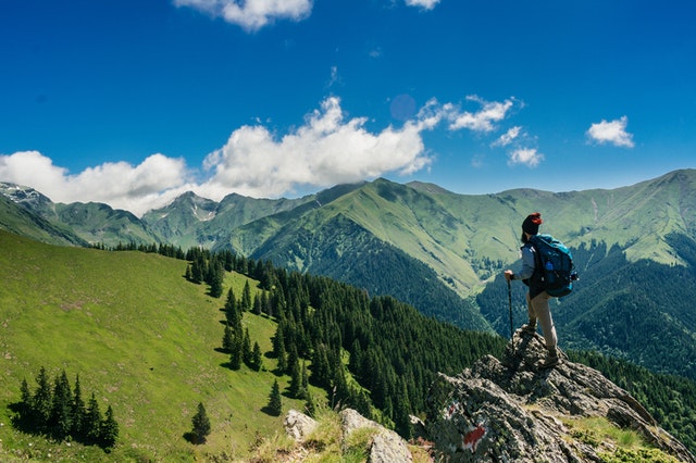 Explore Issaquah mountains.